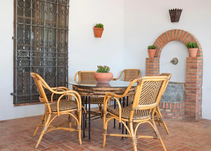 Casa Rural Buenos Dias Con Piscina, Barbaco Y Chimenea