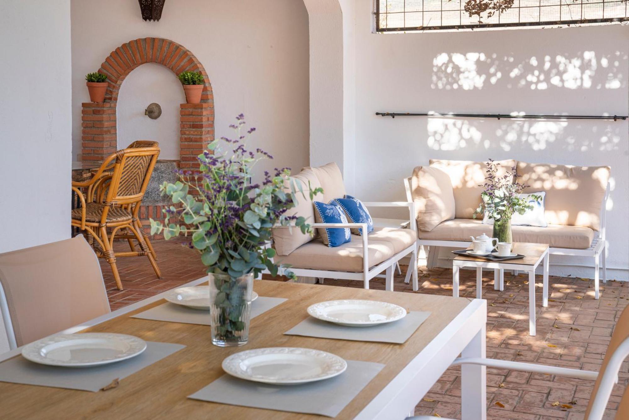 Villa Buenos Dias Con Piscina, Barbaco Y Chimenea